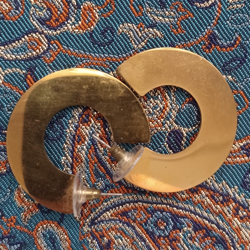 3 Gold Hoop Earings
